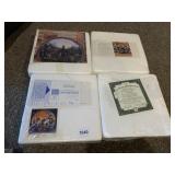 COLLECTOR PLATES NEW IN BOX