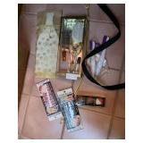 INSTANT NAIL ART NEW, HOTEL NIKKO SHOEHORN AND