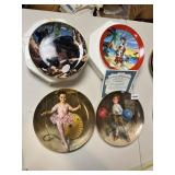 BUGS BUNNY COLLECTOR PLATE AND 3 OTHERS