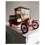 ERTL DIE-CAST MODEL - 1930 BUGATTI ROYALE COUPE