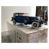 DIE-CAST MODEL - 1932 CADILLAC V-16 PHAETON,