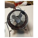 RED DECO BREEZE TABLE TOP FAN
