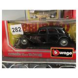 BBURAGO DIE-CAST MODEL - CITROEN 15CV TA 1938,