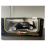 BURAGO LAMBORGHINI COUNTACHI 1988 DIE CAST CAR
