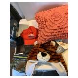 ACCENT PILLOW, TIGER HAT, WALLETS LIGHT USE