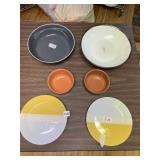 SERVING BOWLS AND ACCENT PIECES