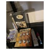 FULL BASE LIGHT BULBS, LEATHER CONDITIONER SET