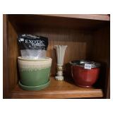 CERAMIC PLANTER LOT - GREEN DRIP GLAZE POT WITH