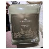 ROYAL VELVET EGYPTIAN COTTON BLANKET -