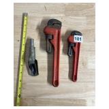 PIPE WRENCH LOT - PAIR OF RED PIPE WRENCHES MADE