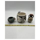 NATIVE AMERICAN POTTERY GROUPING - HOPI-STYLE