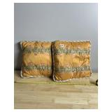 PAIR OF DECORATIVE SILK EMBROIDERED CUSHIONS -