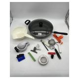 COLLECTION OF KITCHEN UTENSILS AND ACCESSORIES -