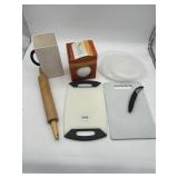 COLLECTION OF KITCHEN UTENSILS AND ACCESSORIES -