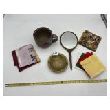 MIXED LOT - ORNATE GOLD-TONE HAND MIRROR WITH