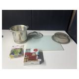 STAINLESS STEEL STOCK POT WITH LID AND STEAMER