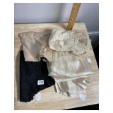 VINTAGE FABRIC LOT - IVORY EMBROIDERED LACE,