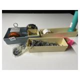 HARDWARE ITEMS INCLUDING CARABINERS,