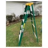 FIBERGLASS DAVIDSON STEP LADDER