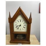 SETH THOMAS CLOCK BATTERY OPERATED, 15' H X 9' W