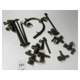 ASSORTED BRASS VALVES