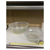 OVEN GLASS DOES HAVE CHIP ON SIDE