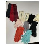 8 PAIRS VINTAGE GLOVES VARIOUS COLORS INCL. HAND