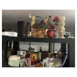 SHELF LOT INCLUDING ARTIFICIAL FLORAL ARRANGEMENT