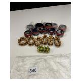 12 HAND PAINTED INDIA NAPKIN RINGS, 7 OTHER WOOD