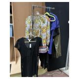 NWT WOMEN'S XL CLOTHING, WHITE HOUSE BLACK