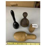 WOODEN DARNING EGGS & SHOE FORMS - VINTAGE LOT,