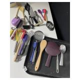 KITCHEN UTENSILS, CAKE LIFTER ETC.