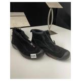 LANDSï¿½ END ZIPPER TOP SIZE 11D BLACK LIGHT WEAR