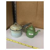 VINTAGE ENAMELWARE POT W/ LID AND GREEN ENAMEL