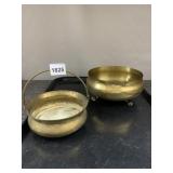 BRASS TABLEWARE - PAIR OF FOOTED BOWLS W/ PAW