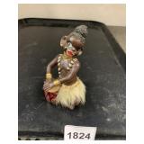 VINTAGE CARVED AFRICAN FIGURE