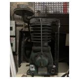 60S 80 GALLON COMPRESSOR WORKS VERY WELL MUST BE