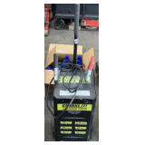 SOLAR BATTERY CHARGER 12/24 BATTERY CHARGER AND