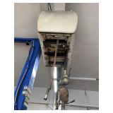 OVERHEAD AIR AND OIL DISPENSING SYSTEM MUST BE