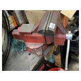 MATCO MV6B BENCH VISE VERY GOOD COND.