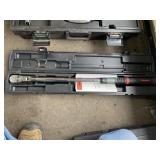 SNAP-ON ELECTRIC TORQUE WRENCH ATECHFR300B