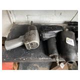 CENTRAL PNEUMATIC AIR IMPACT WITH A SNAP-ON AIR