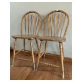 PAIR OF WOOD WINDSOR CHAIRS, TURNED ARROW