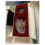 SWAROVSKI CRYSTAL FLOWER FIGURINES - DAISY W/
