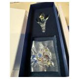 SWAROVSKI CRYSTAL TULIP FIGURINE - GOLD TONE W/