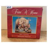TRIM A HOME - SANTA'S WORKSHOP ANIMATED MUSICAL