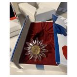 SWAROVSKI CRYSTAL FLOWER FIGURINES - CLEAR W/