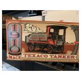ERTL COLLECTIBLES - MACK TEXACO TANKER DIE-CAST
