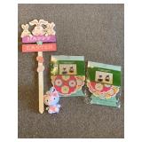 EASTER DECORATIONS - HAPPY EASTER SIGN, EGG STAND