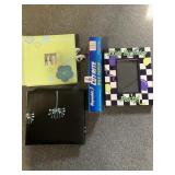 DECORATIVE PHOTO ALBUMS & WAX PAPER - YELLOW